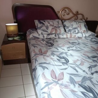 طقم سرير كبير ( مشجر )